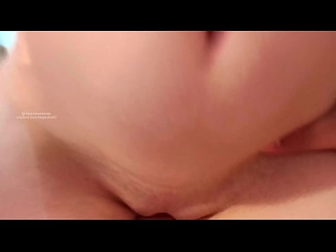 ❤️ Spanje v sestrini sobi in tako sem se zbudila Krasni porniči na sl.my-hentai-gallery.ru ️❤